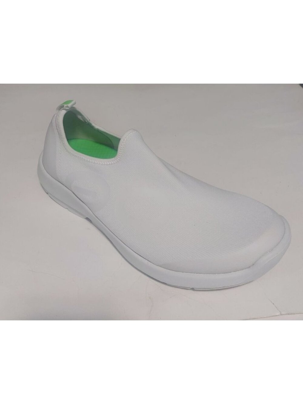 OOFOS OOmg Sport Mens Size 10 White Recovery Walking Shoes Slip On Sneaker